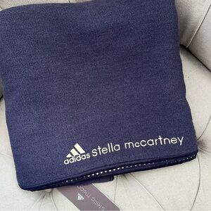 💙 New Adidas By Stella McCartney Yoga Mat Towel Non Slip Quick Drying